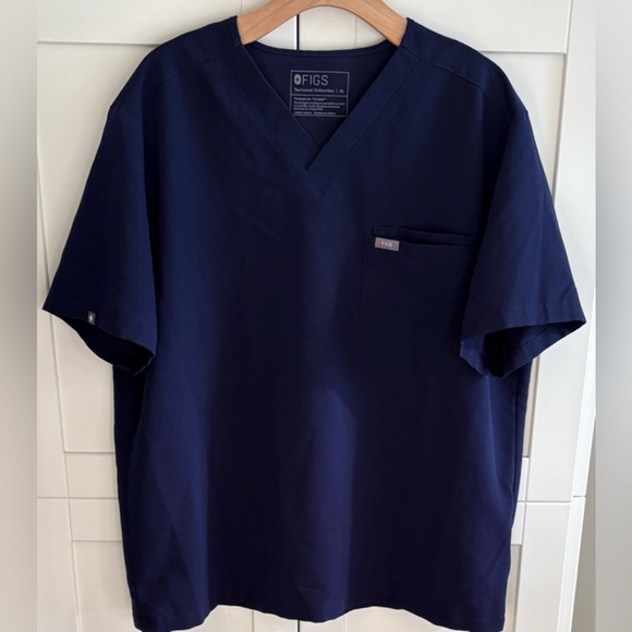 Figs Other - FIGS TECHNICAL COLLECTION XL / XLARGE NAVY LEON SCRUB SHORT SLEEVE SHIRT GREAT
